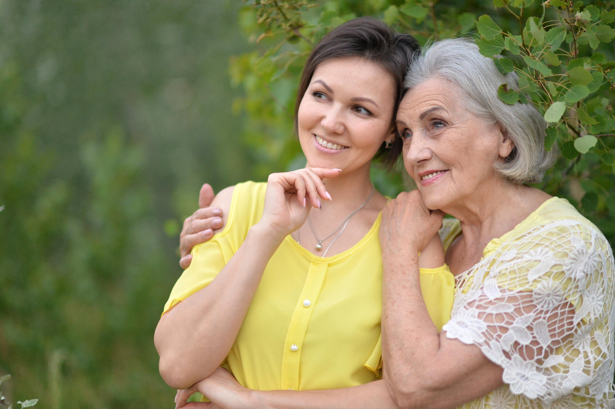 5 Thoughtful Questions to Ask Seniors During Your Next Visit