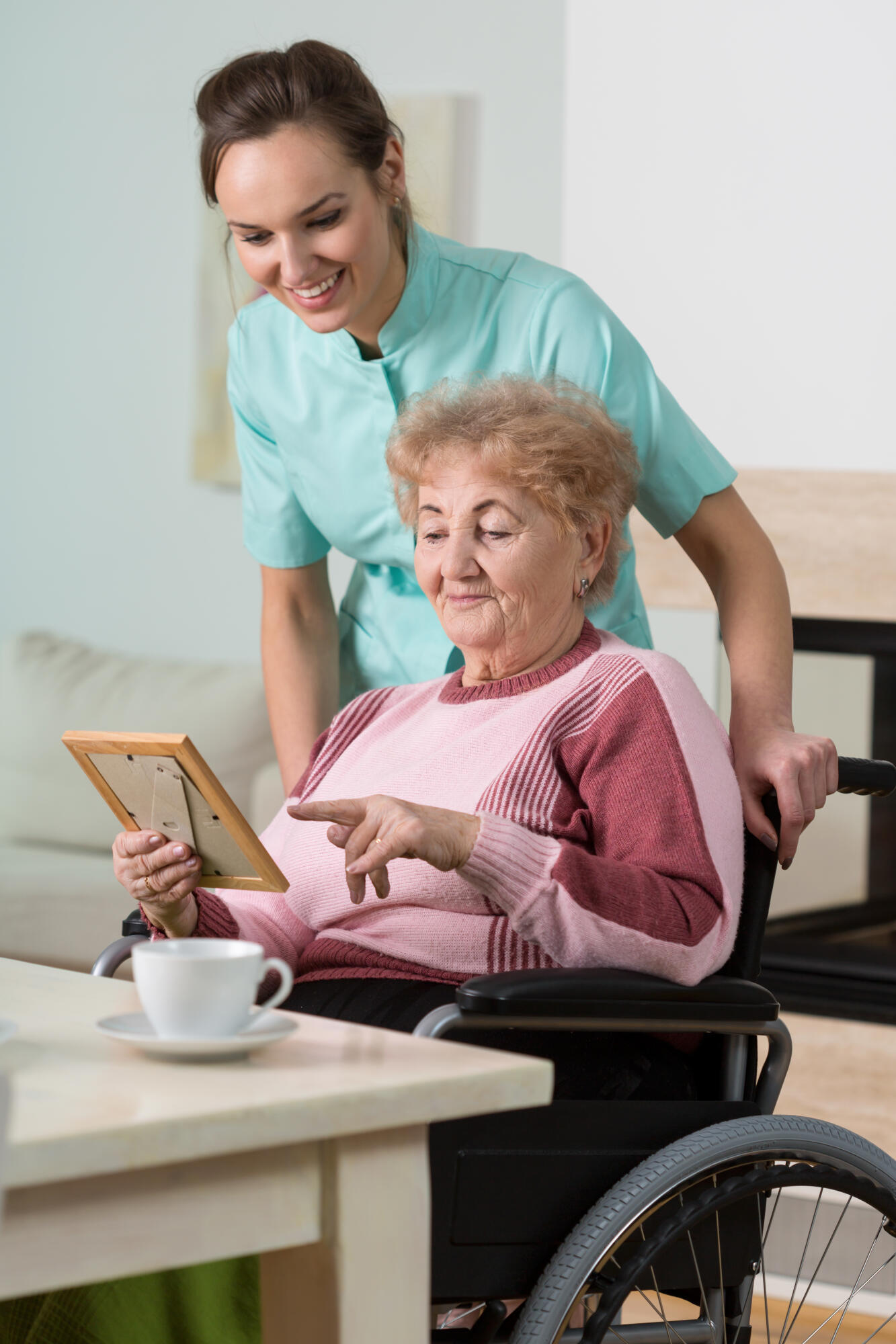 Carroll Place: Support for Seniors Navigating Early Signs of Dementia